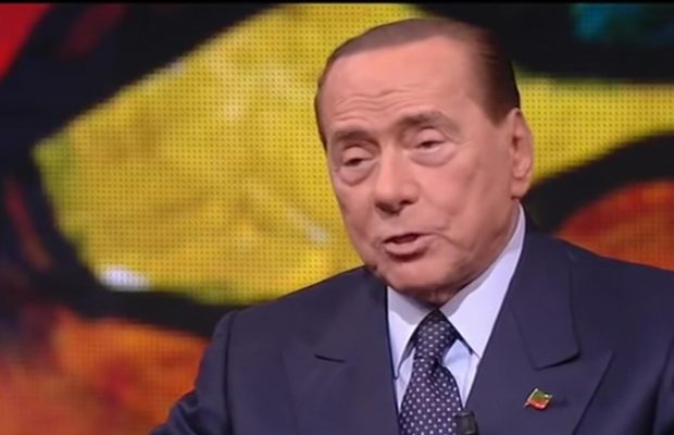 Monza Berlusconi Ricoverato In Ospedale Da Lunedi Il Legale Problematiche Di Salute